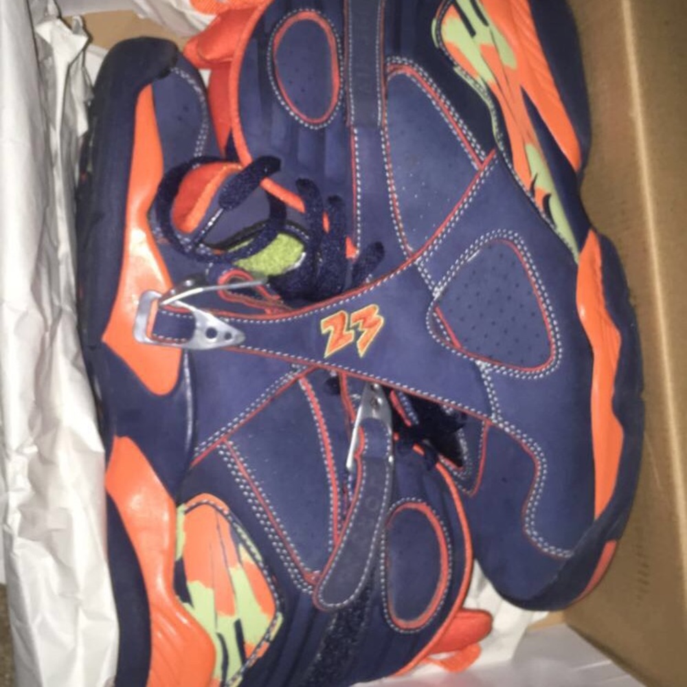 Jordan retro 8s pea pods